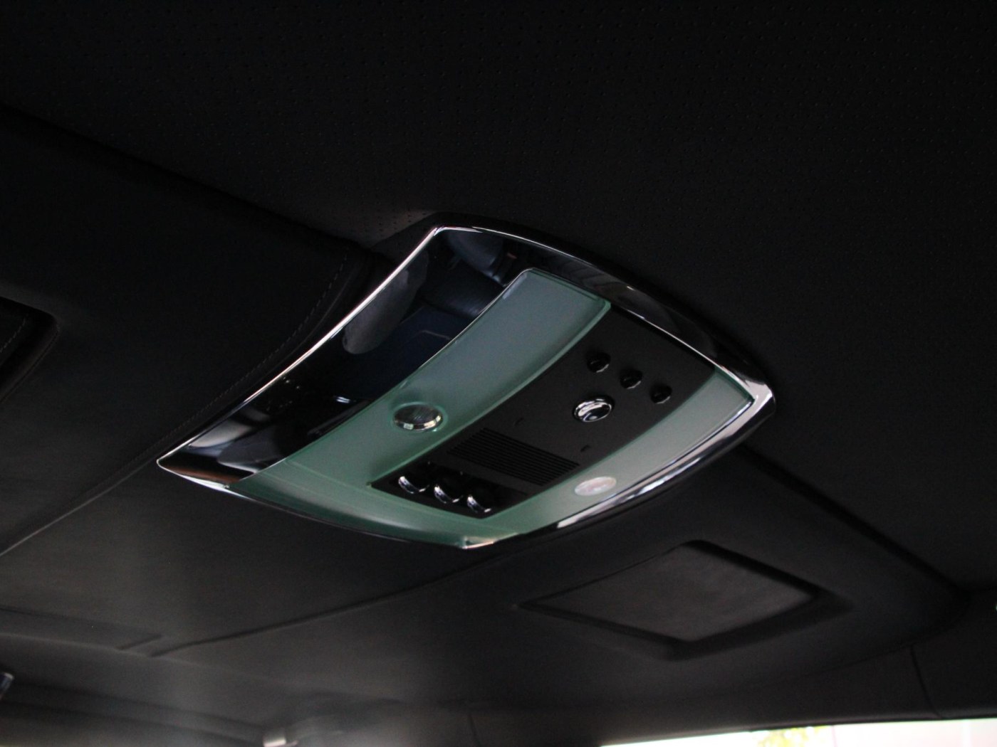 Rolls-Royce Phantom VII 6.75 EWB — foto 50 van 102