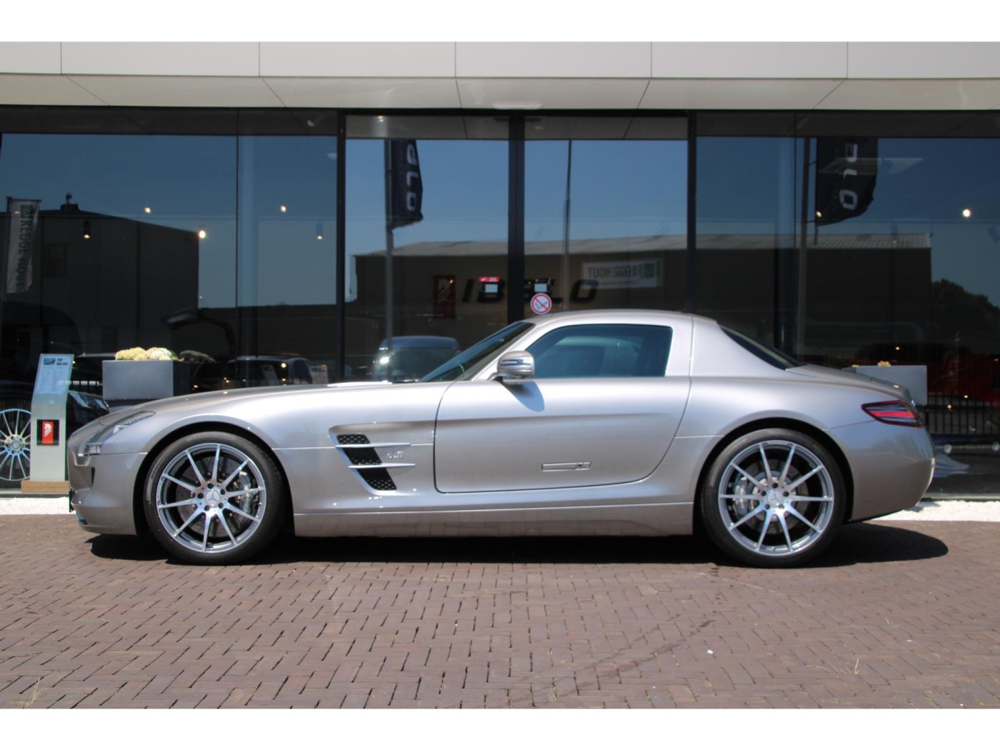 Mercedes-Benz SLS AMG Coupé | 571pk | Only 7.868km | AMG Seats | Alu Beam | — foto 19 van 56