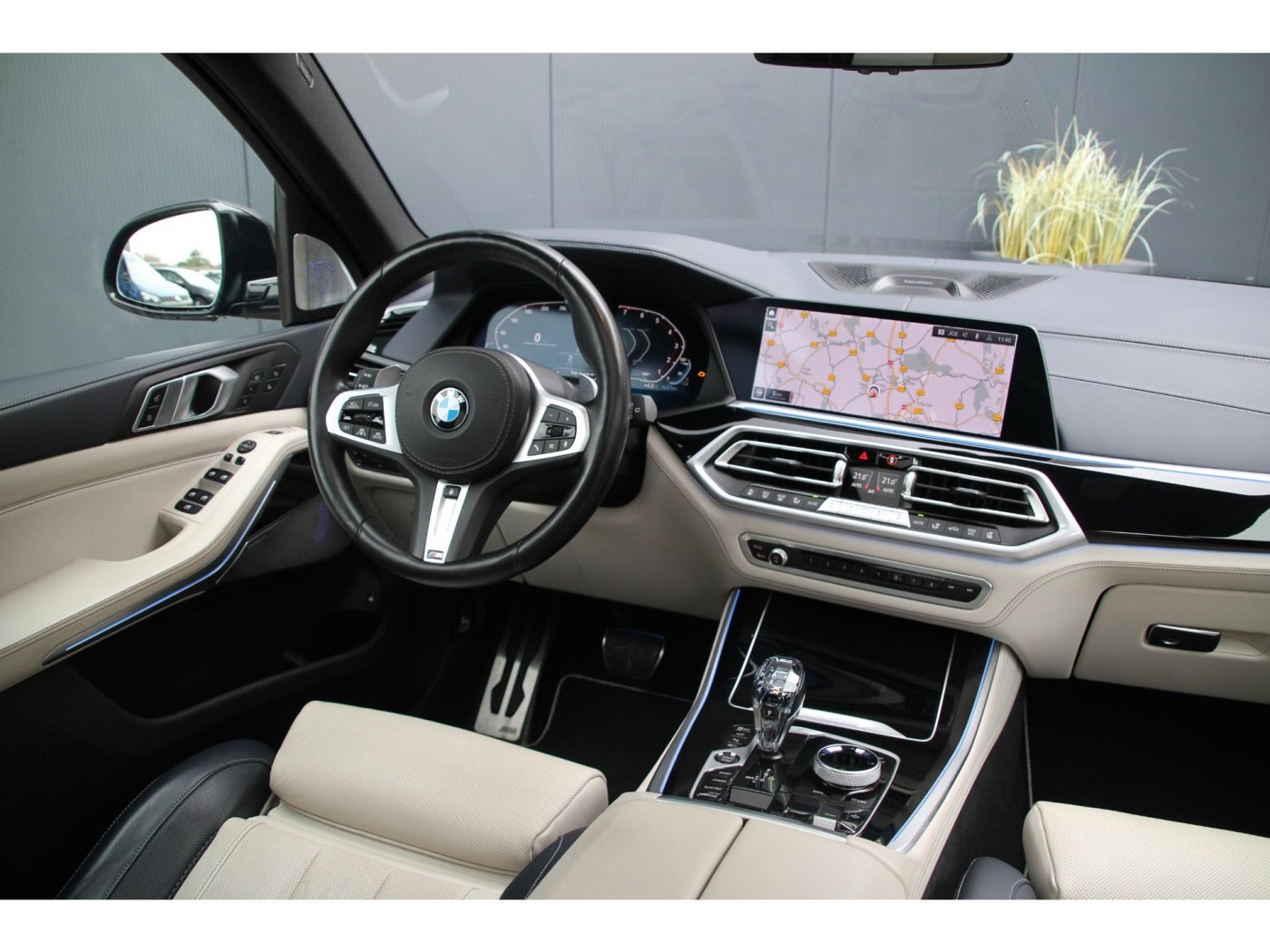 BMW X5 xDrive45e M-Sport | 395pk Hybride | INDIVIDUAL | BTW-auto | — foto 3 van 45
