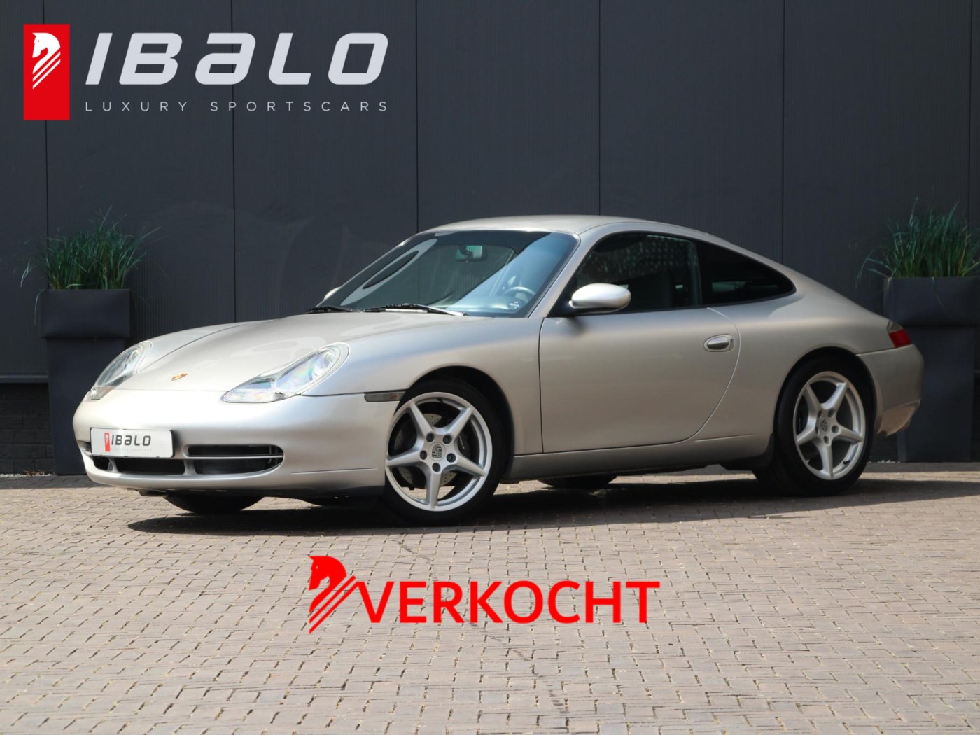 Porsche 911 3.4 Coupé Carrera — foto 1 van 42