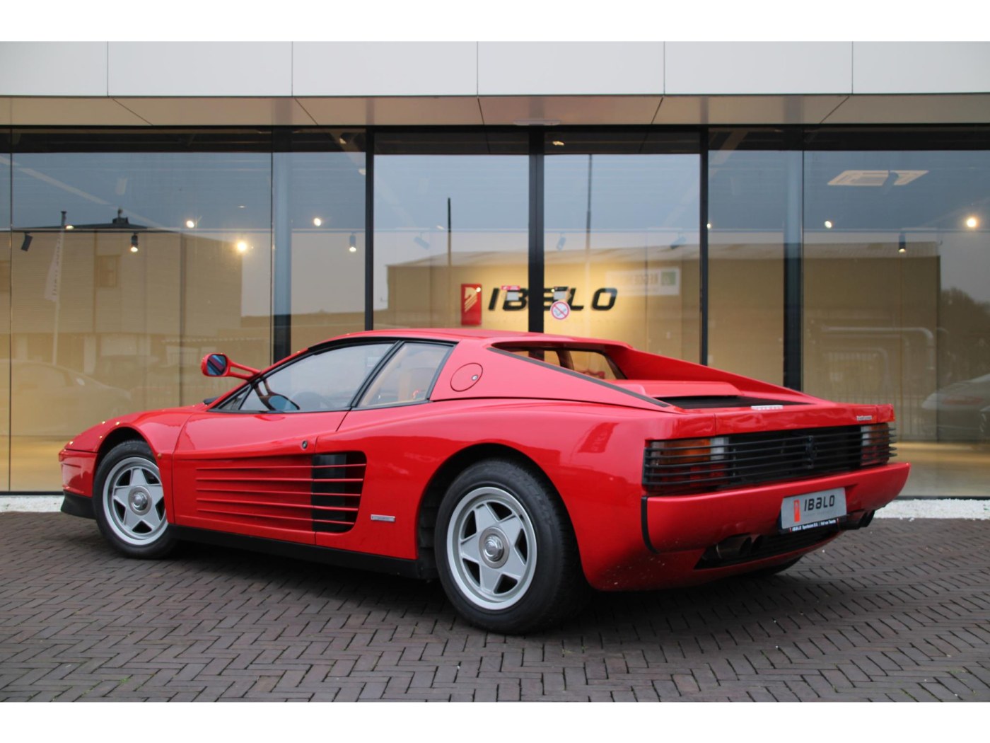 Ferrari Testarossa — foto 9 van 29