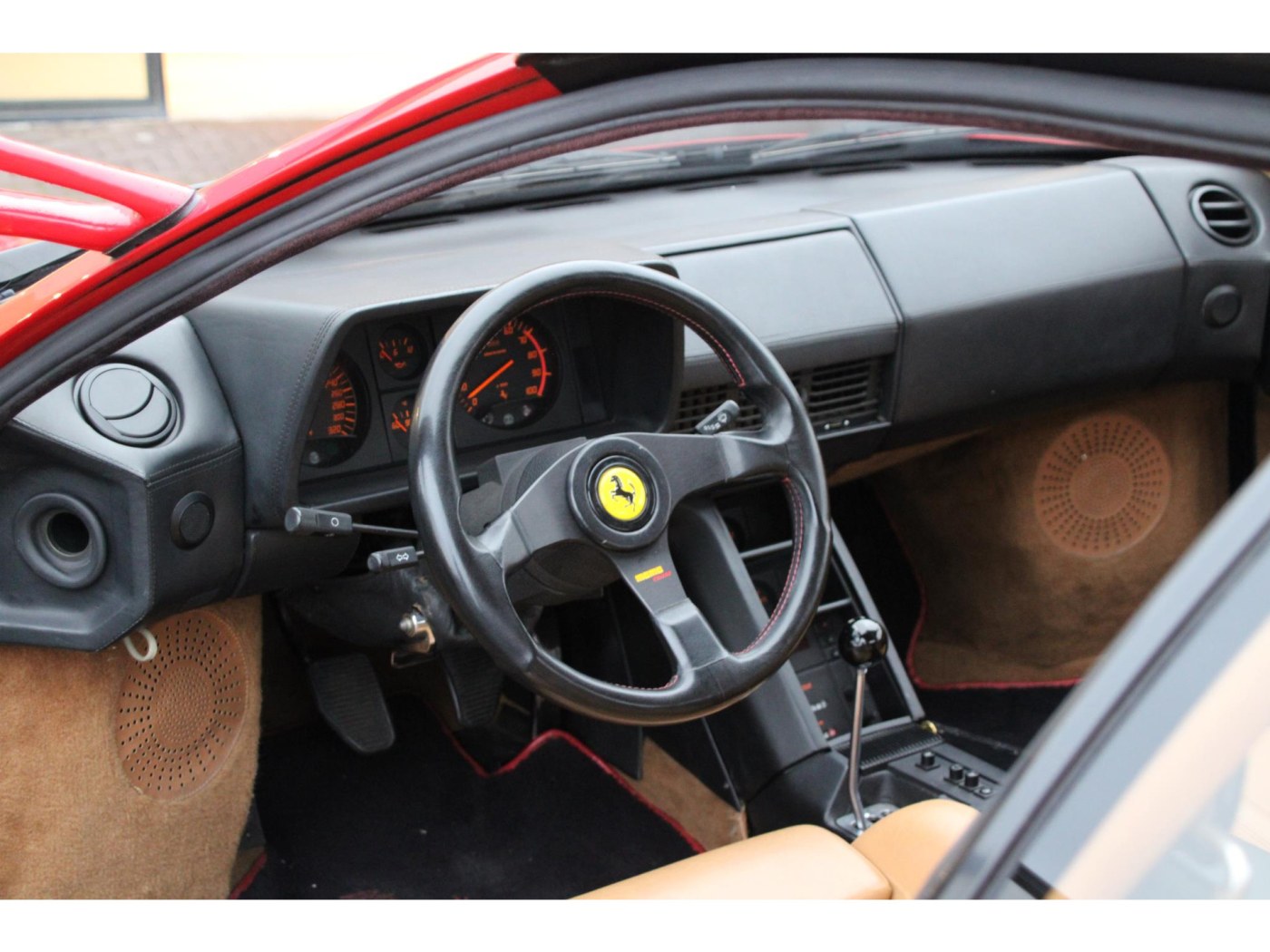 Ferrari Testarossa — foto 3 van 29