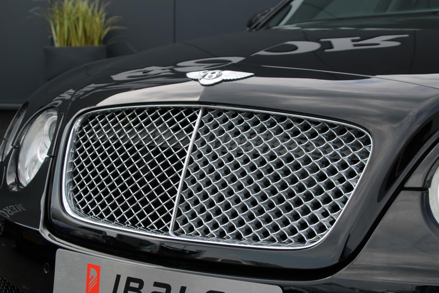 Bentley Continental Flying Spur W12 560pk — foto 37 van 44