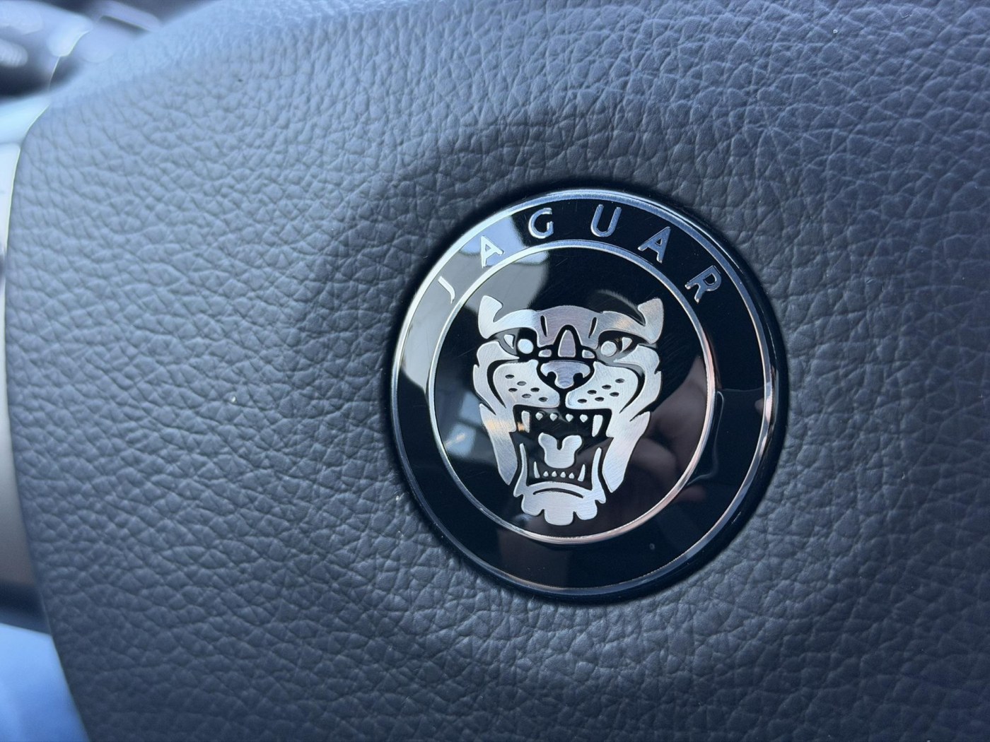 Jaguar XKR-S 4.2 V8 Coupé — foto 59 van 71