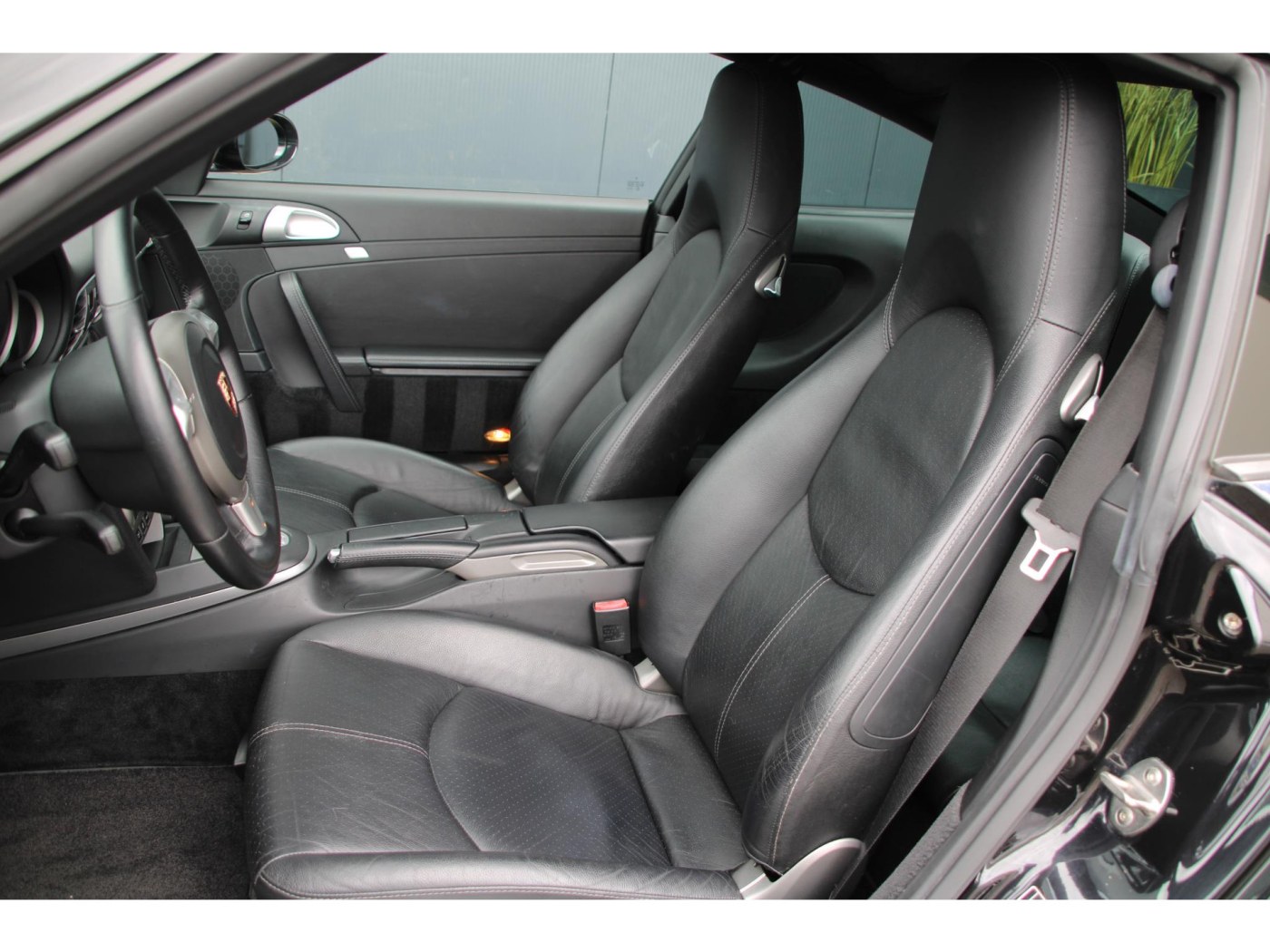 Porsche 911 3.8 Carrera S (997) 355pk | PCCM Plus | 19 inch | Youngtimer | — foto 3 van 36