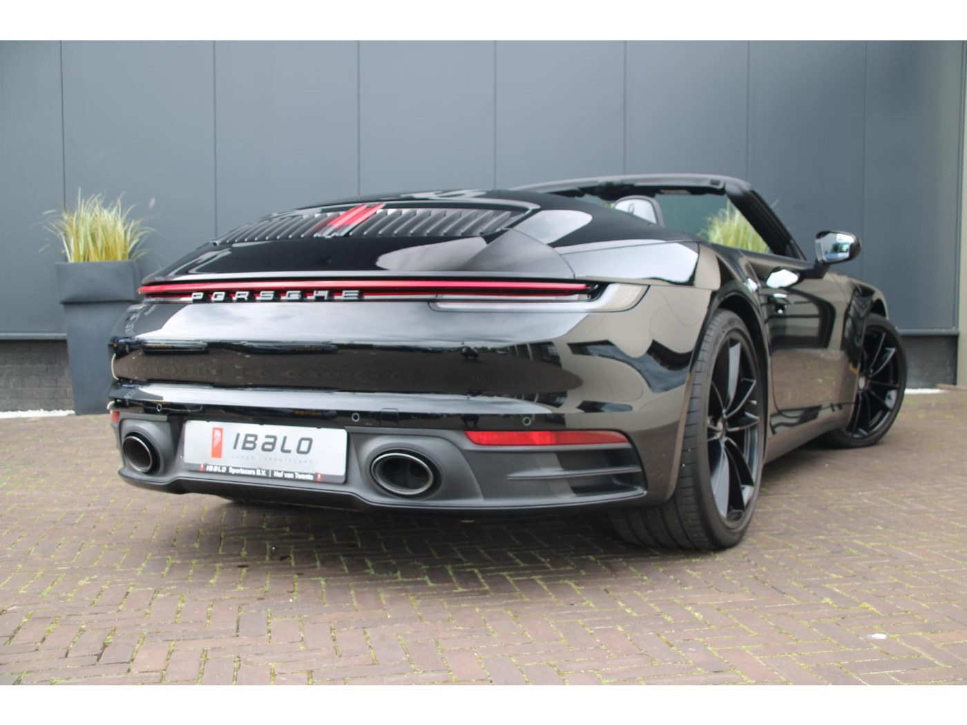 Porsche 911 Carrera S Cabrio (992) 450pk — foto 45 van 88