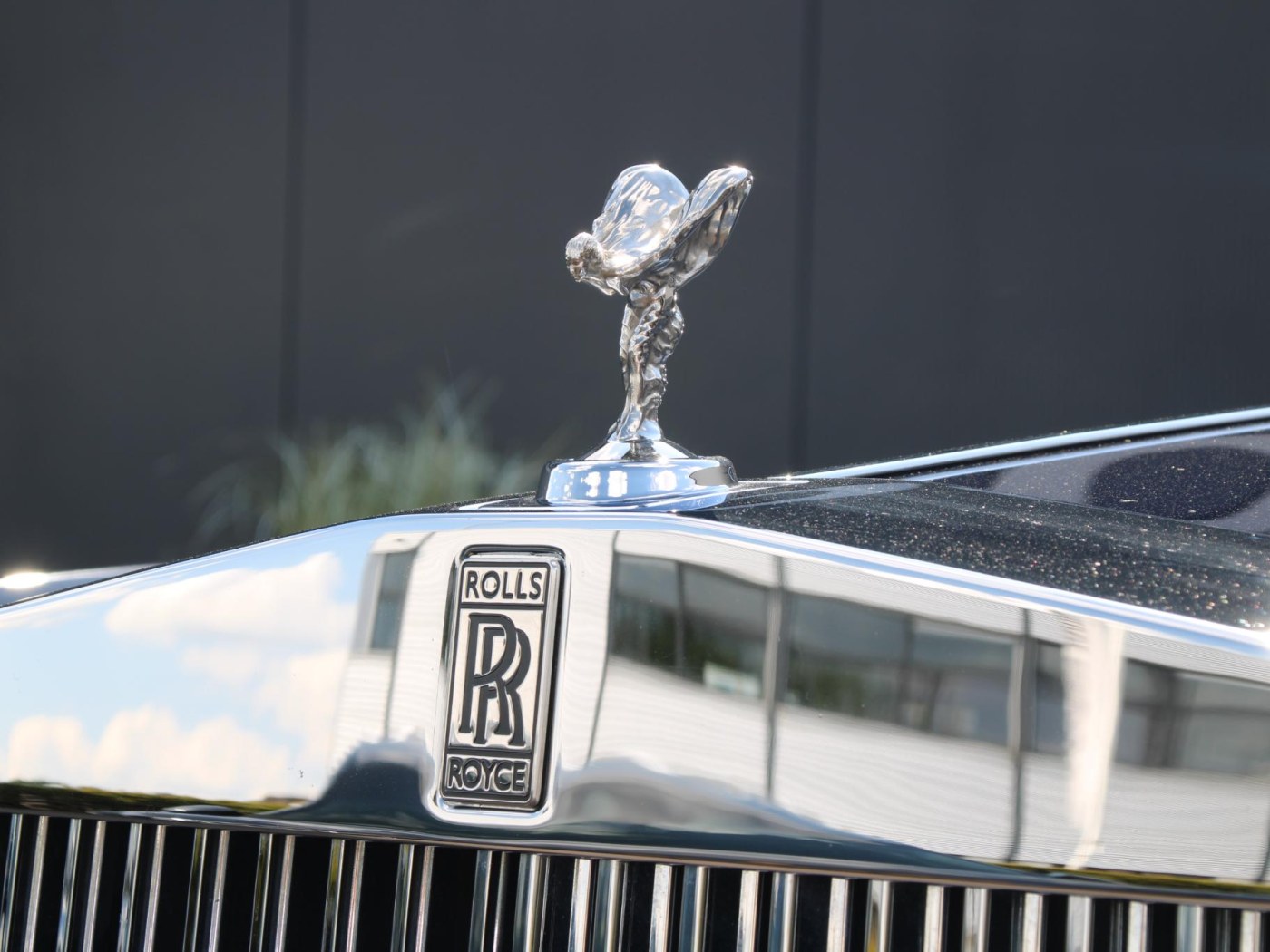 Rolls-Royce Phantom VII 6.75 EWB — foto 16 van 102