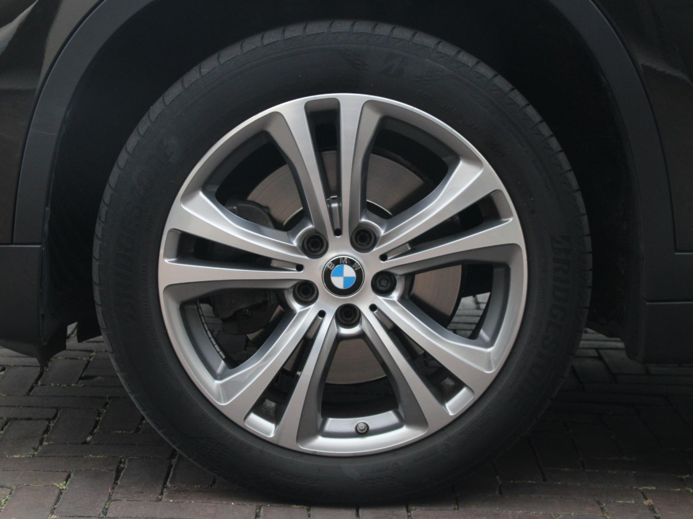 BMW X1 sDrive20i SportLine — foto 9 van 43