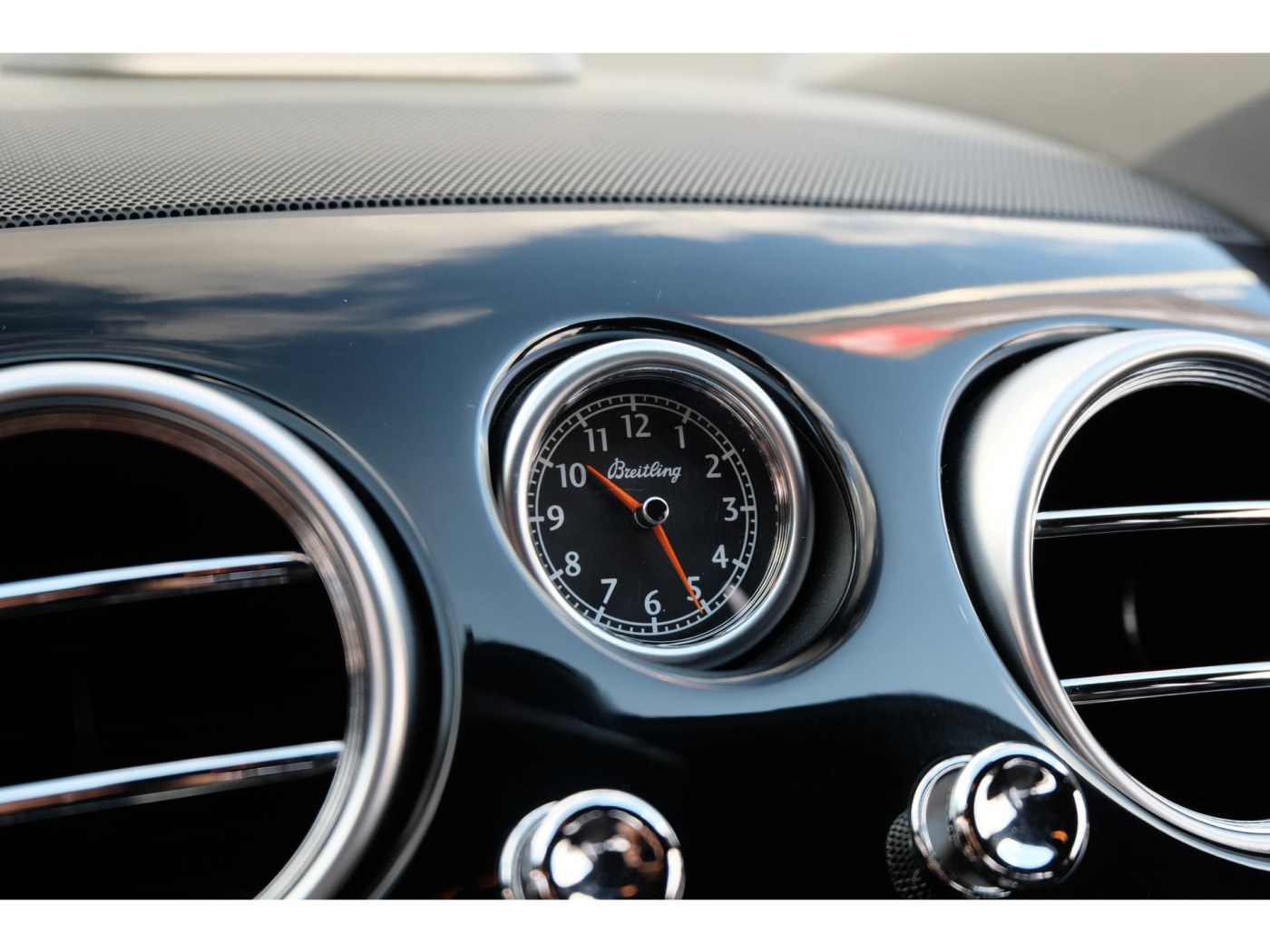 Bentley Continental Flying Spur W12 560pk — foto 14 van 44