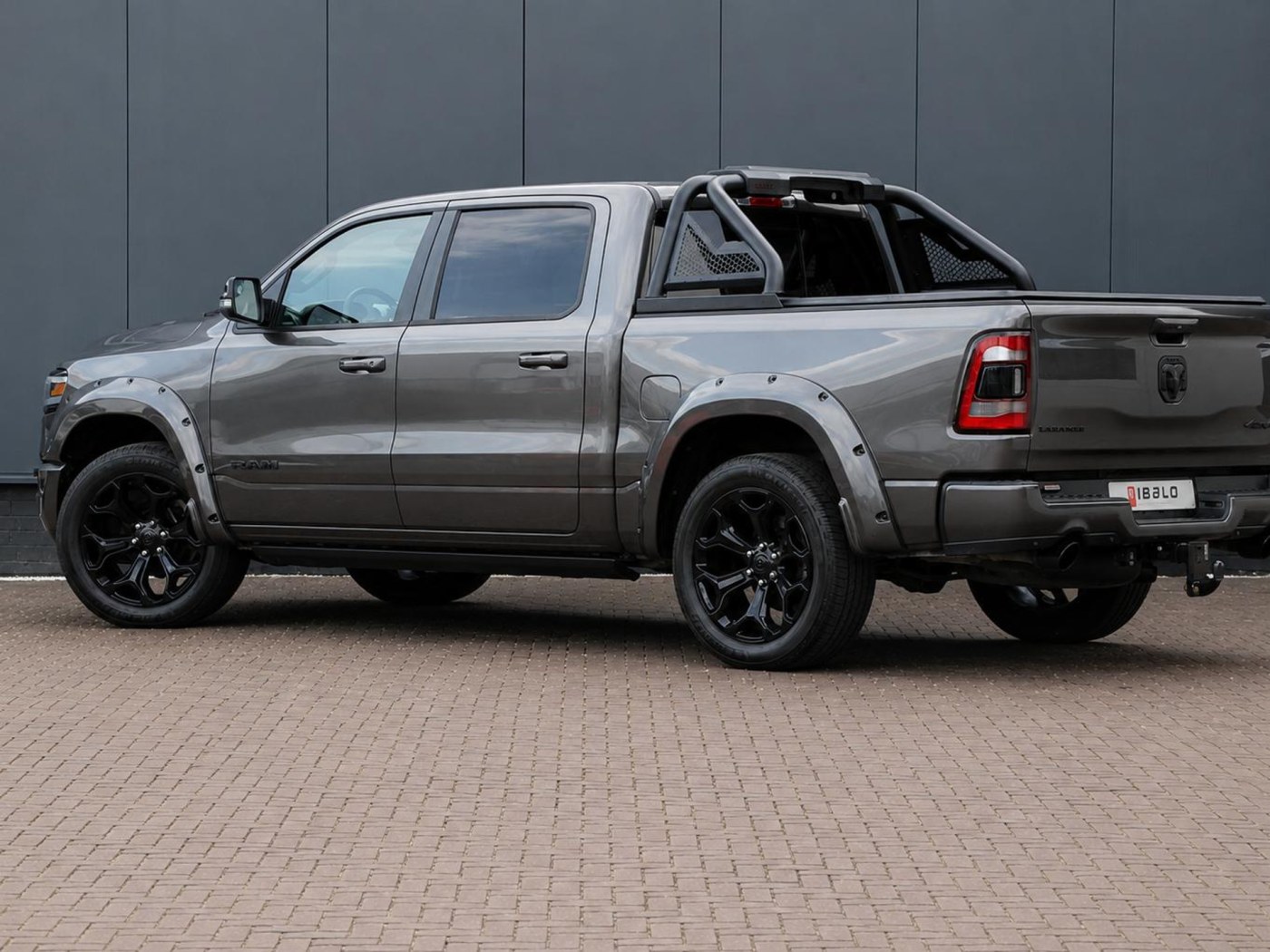 Dodge Ram 1500 5.7 V8 Crew Cab Limited Night Edition — foto 76 van 78