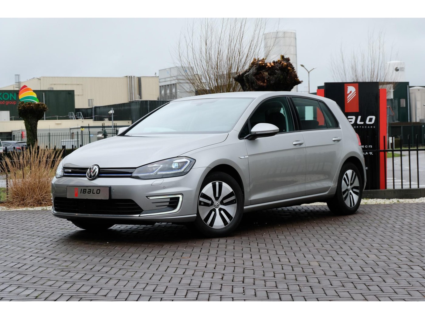 Volkswagen e-Golf E-DITION | BTW-auto | 8% bijtelling | Winterpakket | — foto 37 van 37