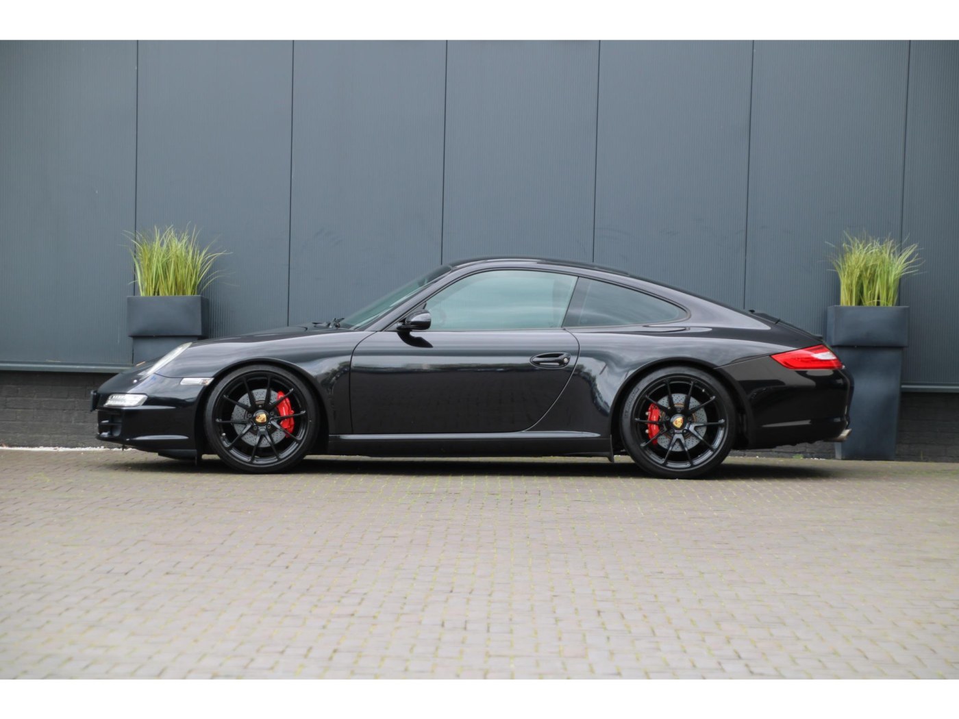 Porsche 911 3.8 Carrera S (997) 355pk | PCCM Plus | 19 inch | Youngtimer | — foto 10 van 36