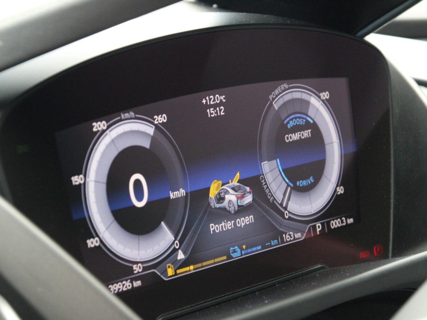 BMW i8 Pure Impulse — foto 5 van 56
