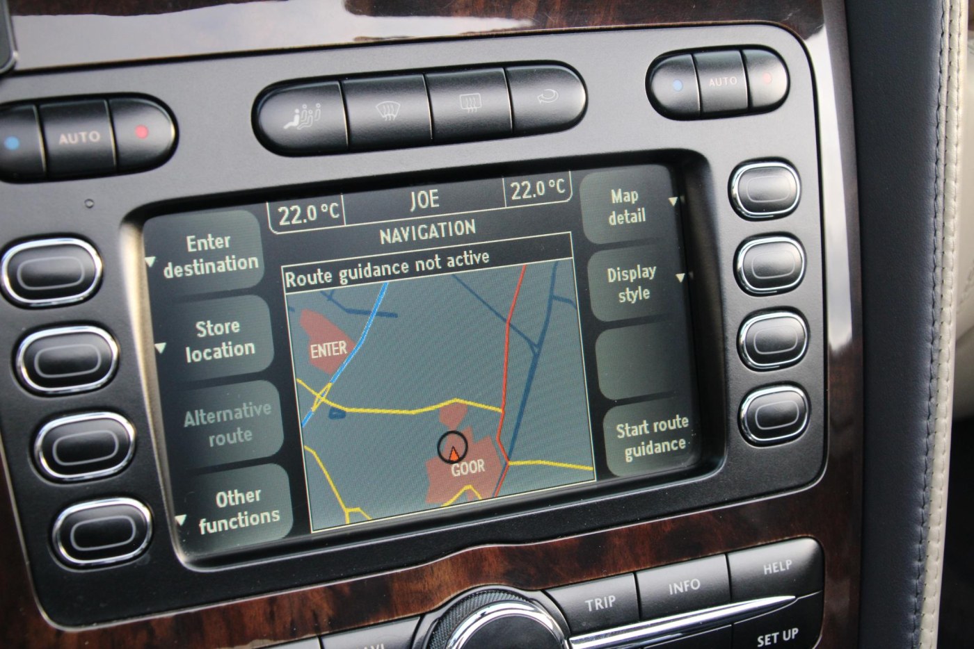 Bentley Continental GTC 6.0 W12 — foto 33 van 47