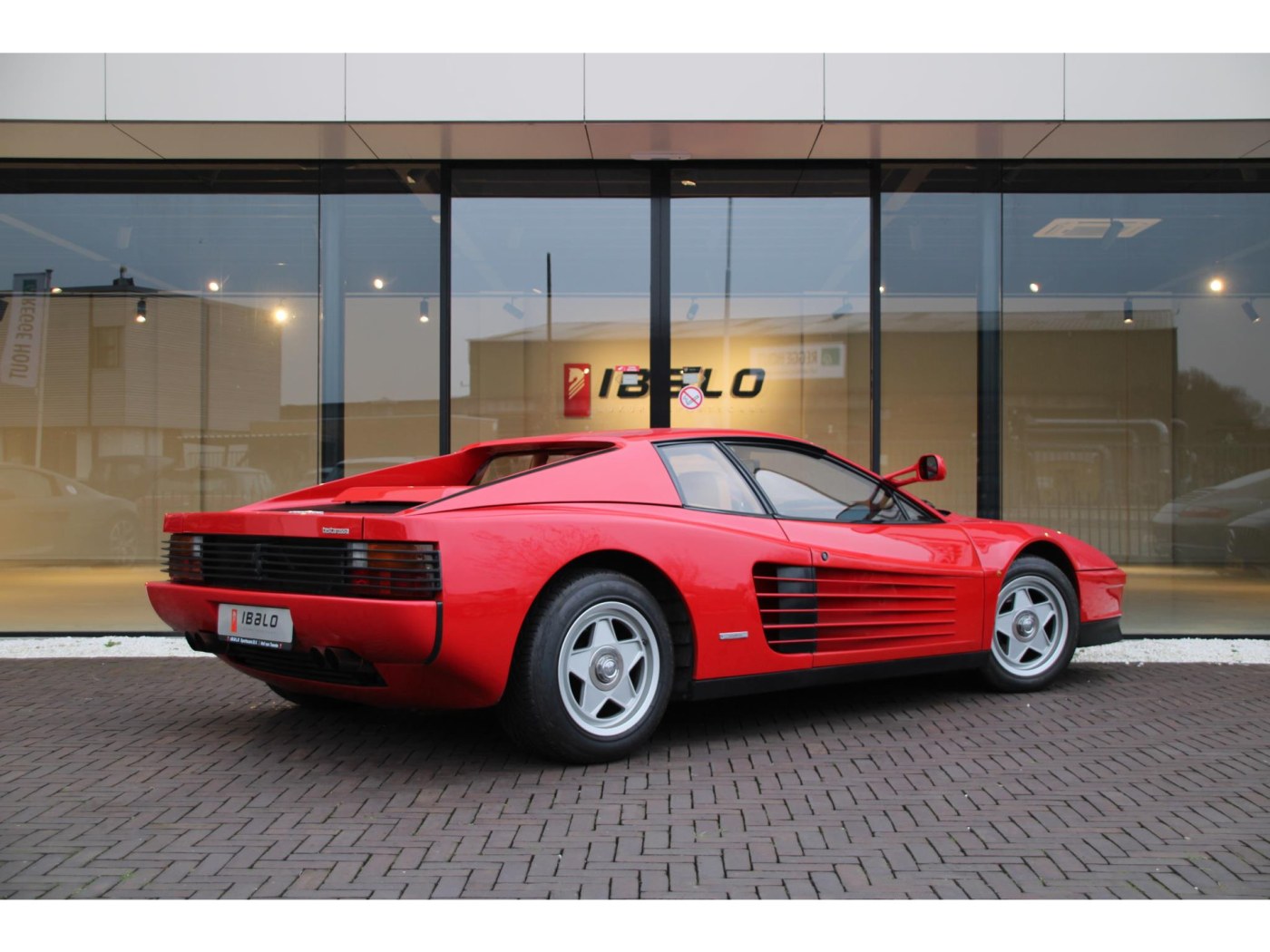 Ferrari Testarossa — foto 2 van 29