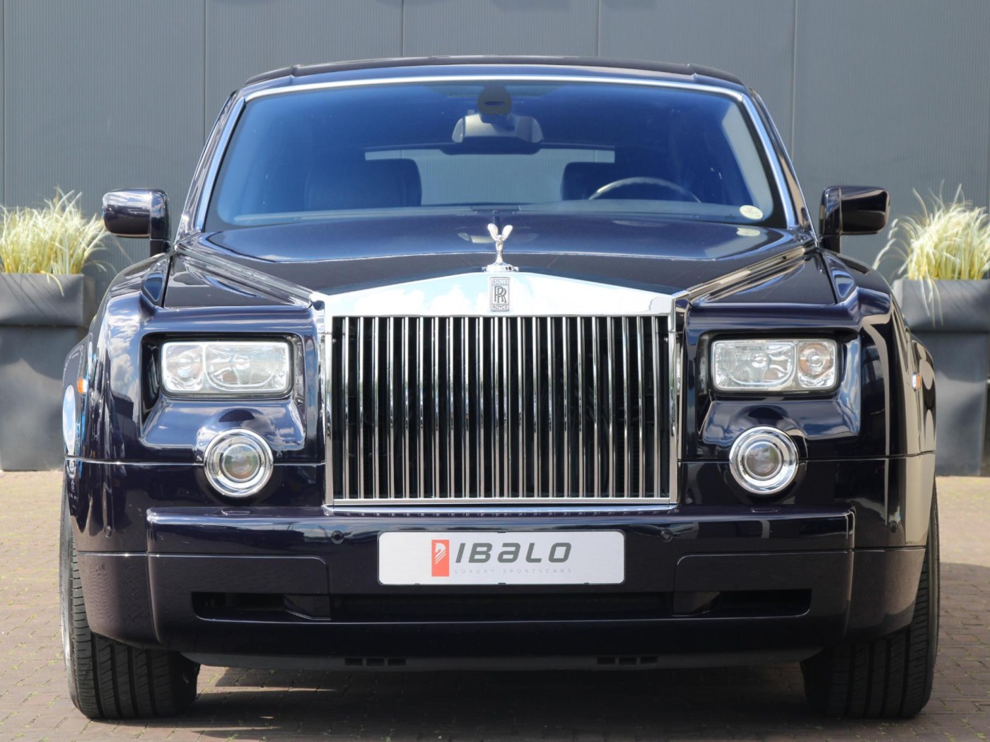 Rolls-Royce Phantom VII 6.75 EWB — foto 7 van 102