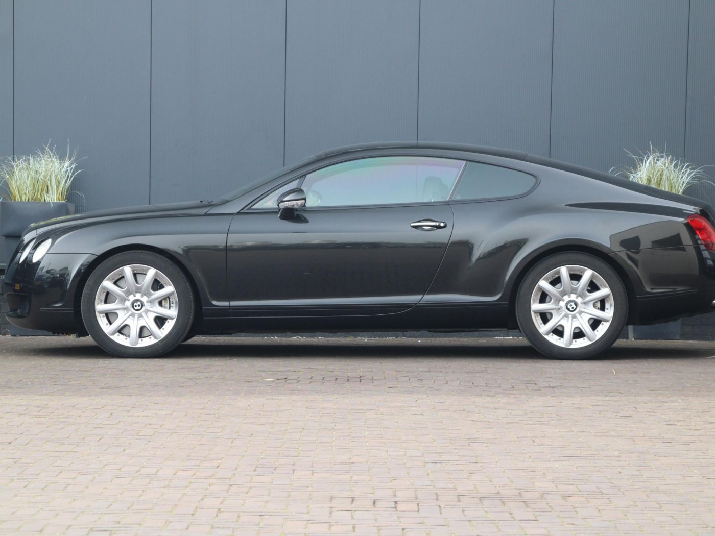 Bentley Continental GT 6.0 W12 — foto 42 van 52