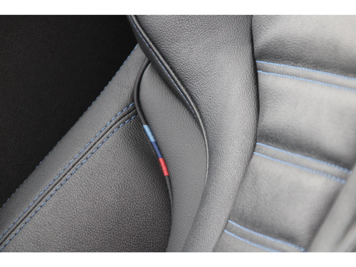 BMW 4-serie Gran Coupé 420i M-Sport Pro | M-stoelen | Schuifdak | Trekhaak | — foto 23 van 41