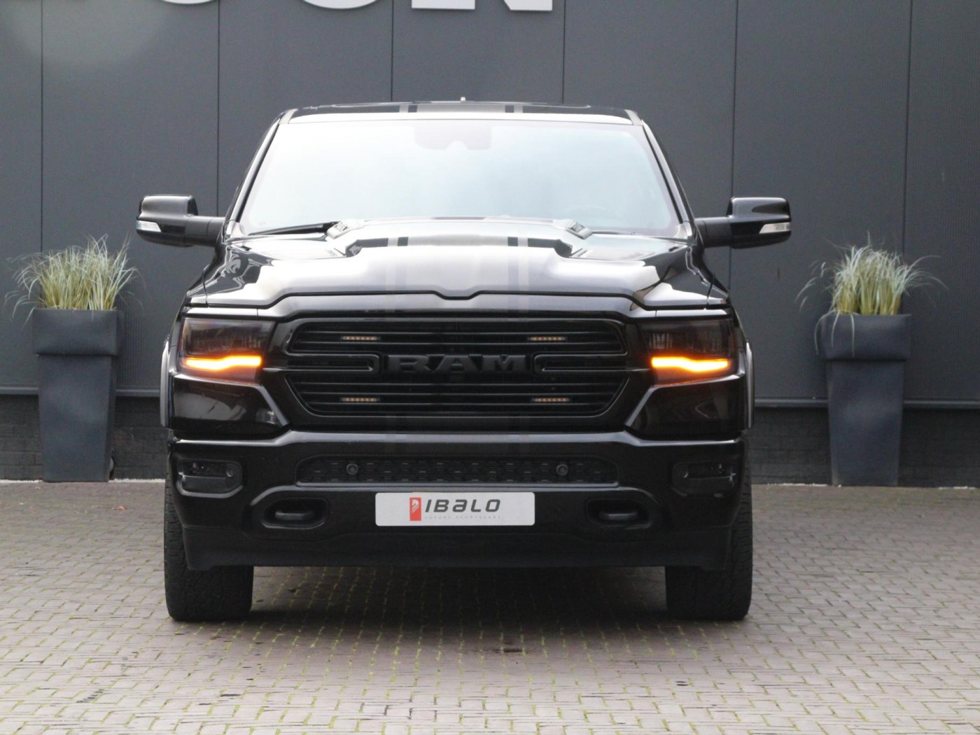 Dodge Ram 1500 5.7 V8 4x4 Crew Cab Laramie G/T — foto 9 van 56