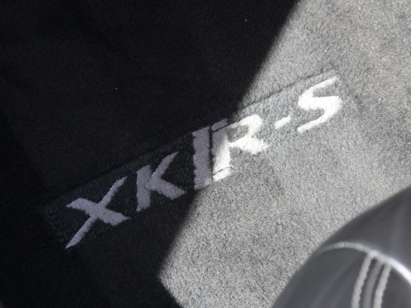 Jaguar XKR-S 4.2 V8 Coupé — foto 50 van 71