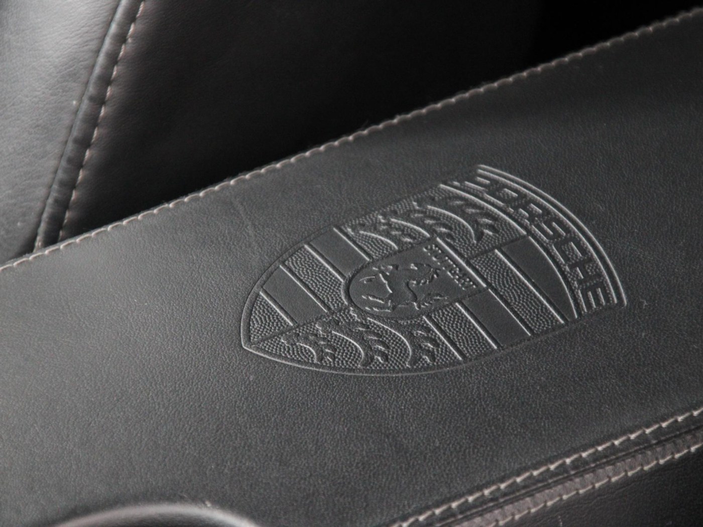 Porsche 911 3.8 Carrera 4S (997) — foto 44 van 47