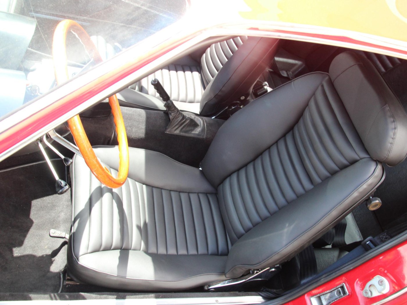 Alfa Romeo Montreal Coupé 2.6 V8 — foto 30 van 45