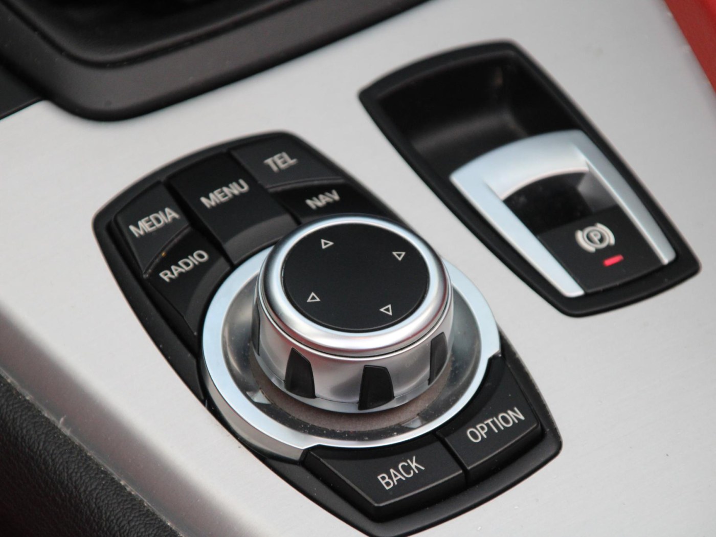BMW Z4 Roadster sDrive28i High Executive — foto 14 van 34