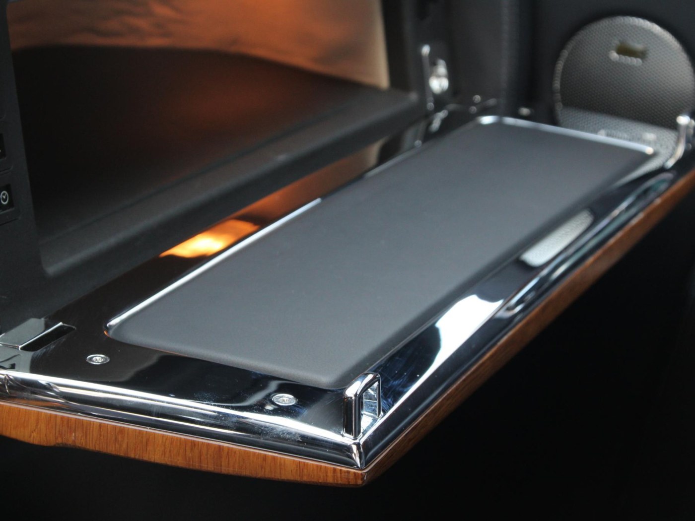 Rolls-Royce Phantom VII 6.75 EWB — foto 41 van 102