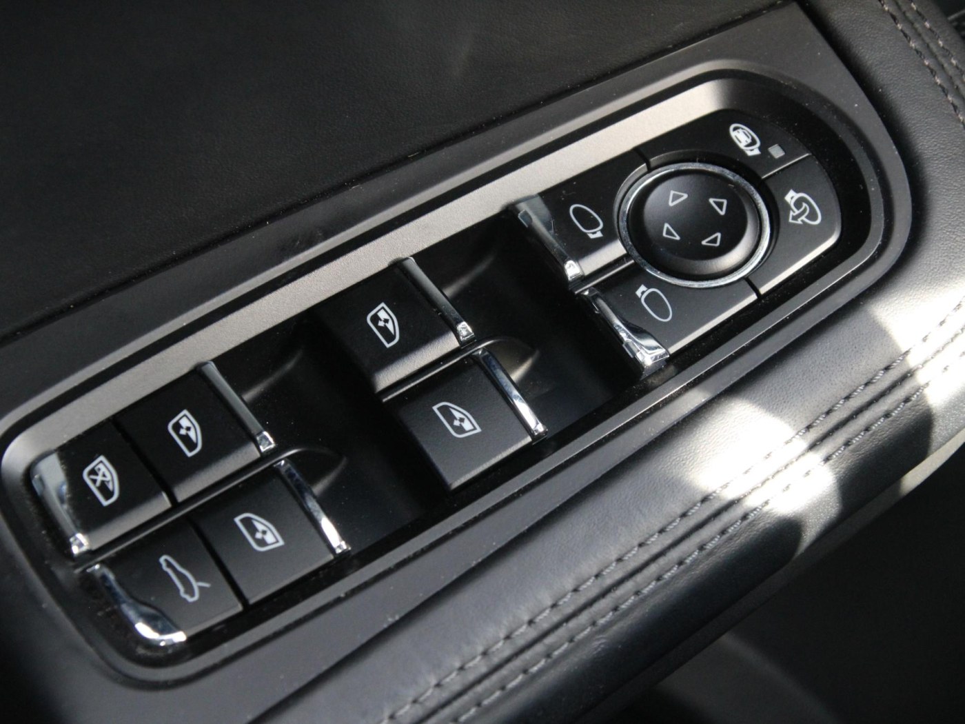 Porsche Macan 2.9 Turbo — foto 21 van 73