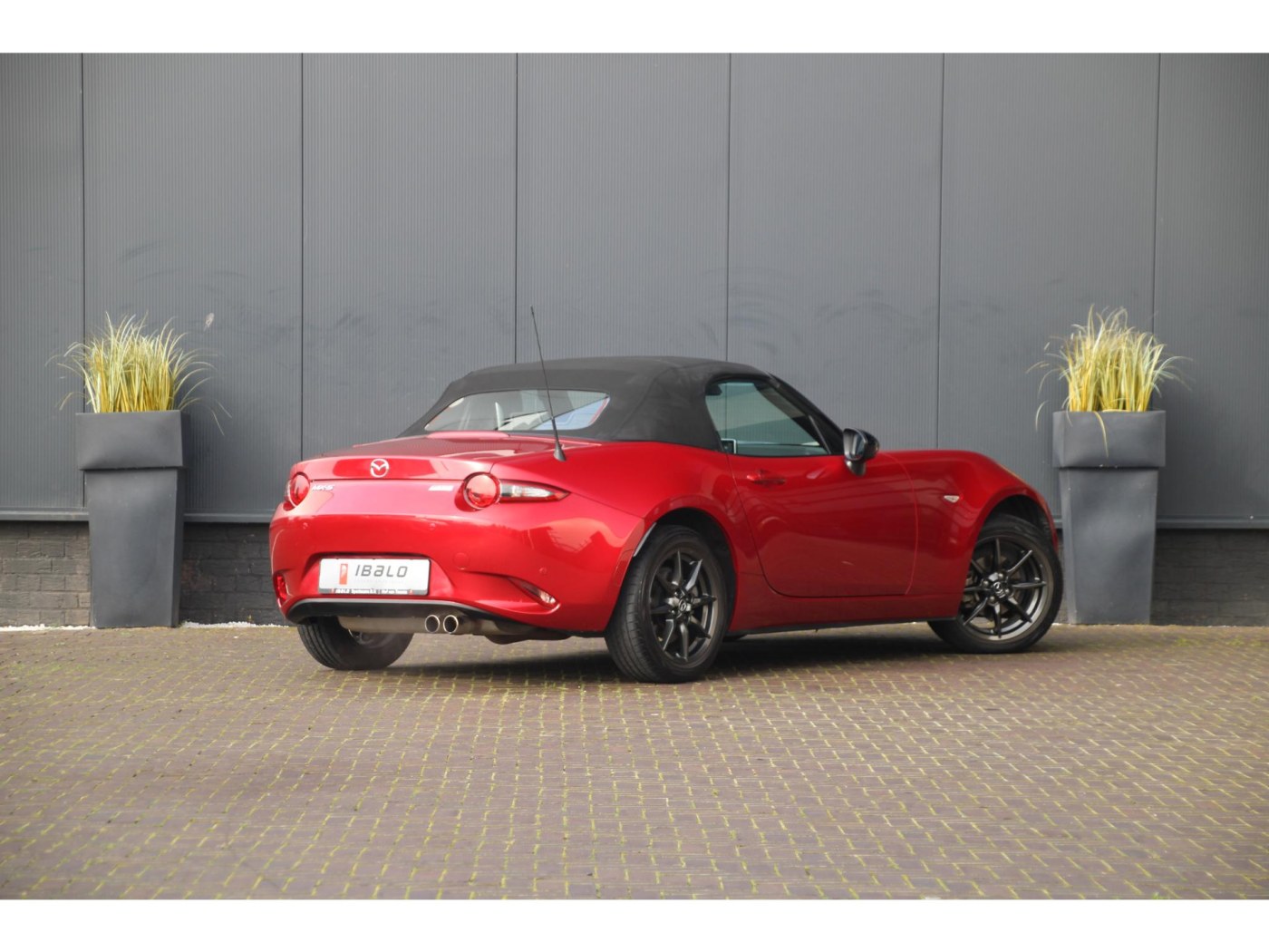 Mazda MX-5 1.5 SkyActiv-G 131 GT-M | BBR-GTI 151pk | 1e eigenaar | — foto 17 van 28