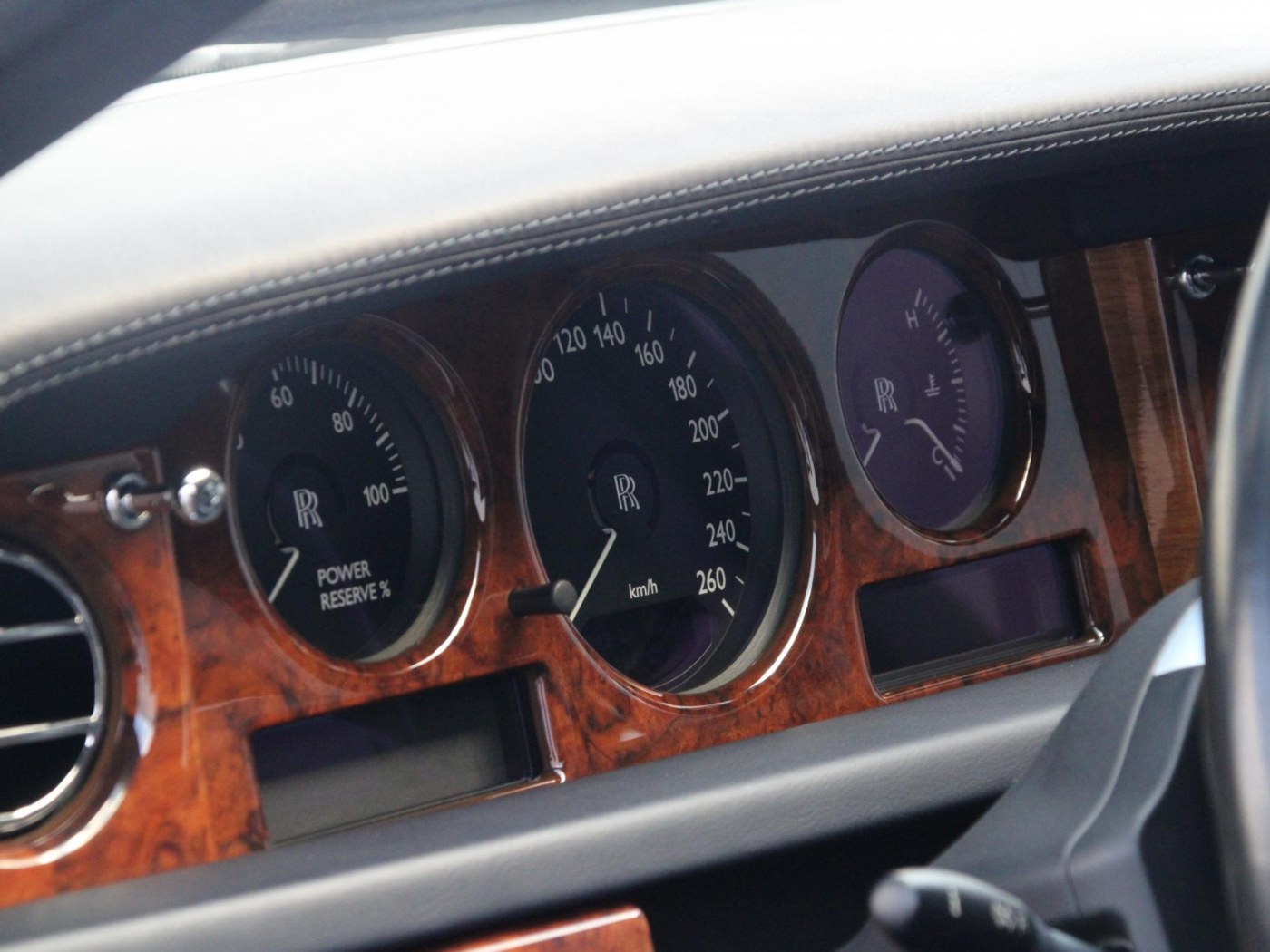 Rolls-Royce Phantom VII 6.75 EWB — foto 30 van 102