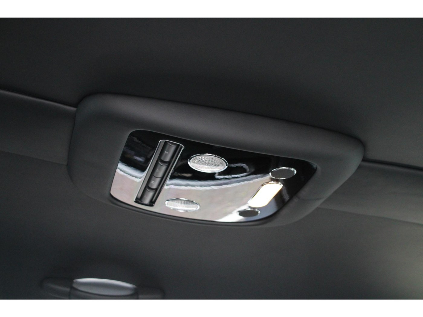 Bentley Continental Flying Spur W12 560pk — foto 44 van 44