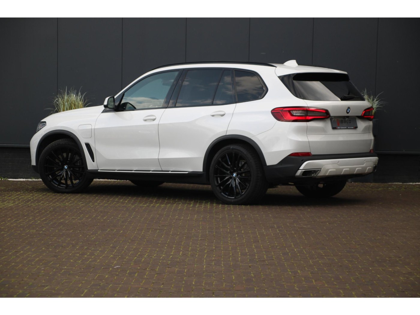BMW X5 xDrive45e X-Line | Bowers&Wilkins | Individual | — foto 7 van 66