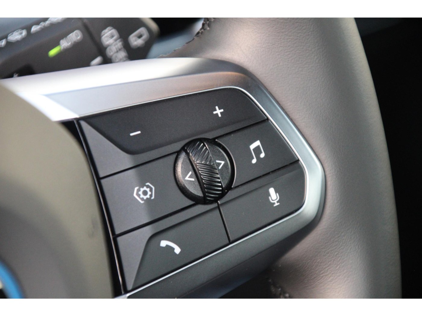 BMW iX1 xDrive30 M-Sport | Trekhaak 1.200kg | stoelverwarming | — foto 29 van 35