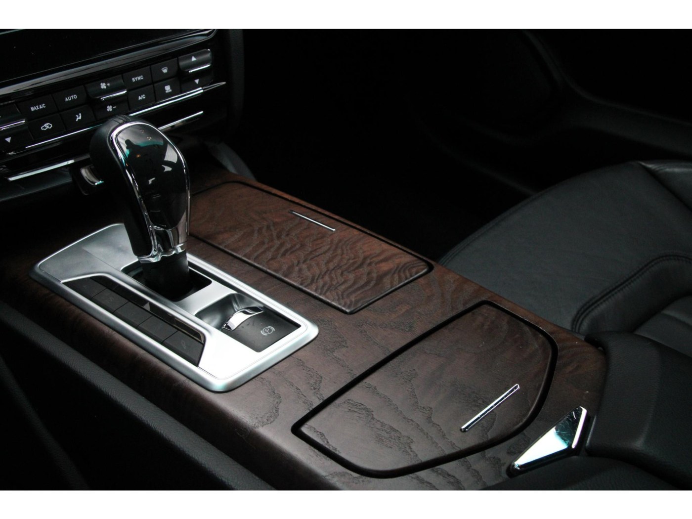 Maserati Quattroporte 3.8 V8 GTS | 530pk Ferrari-motor | Carplay | — foto 13 van 48
