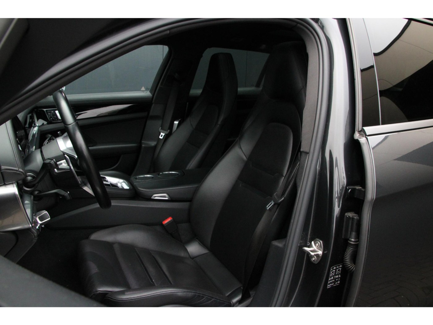 Porsche Panamera Sport Turismo 2.9 4 E-Hybrid | Dealer onderhouden | Full PPF | — foto 3 van 27