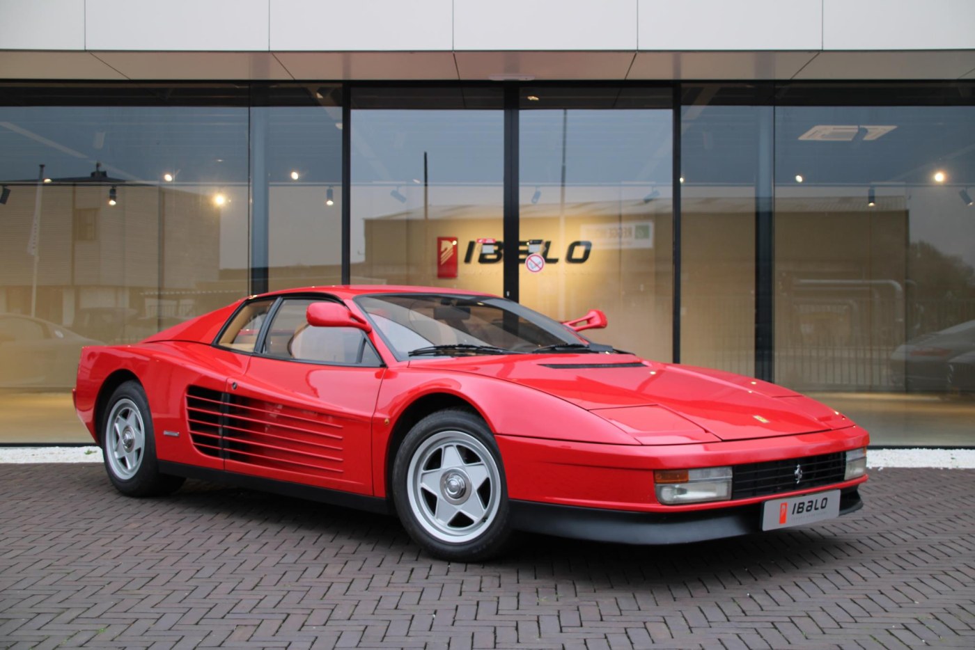 Ferrari Testarossa — foto 6 van 29