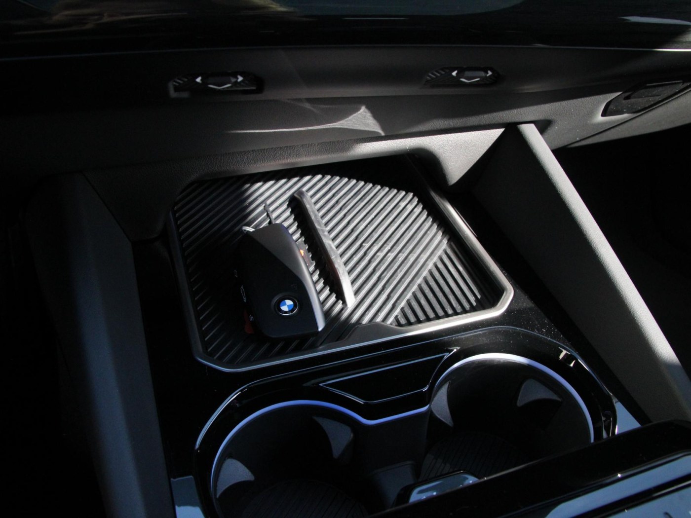 BMW 5-serie Touring 550e xDrive — foto 11 van 53