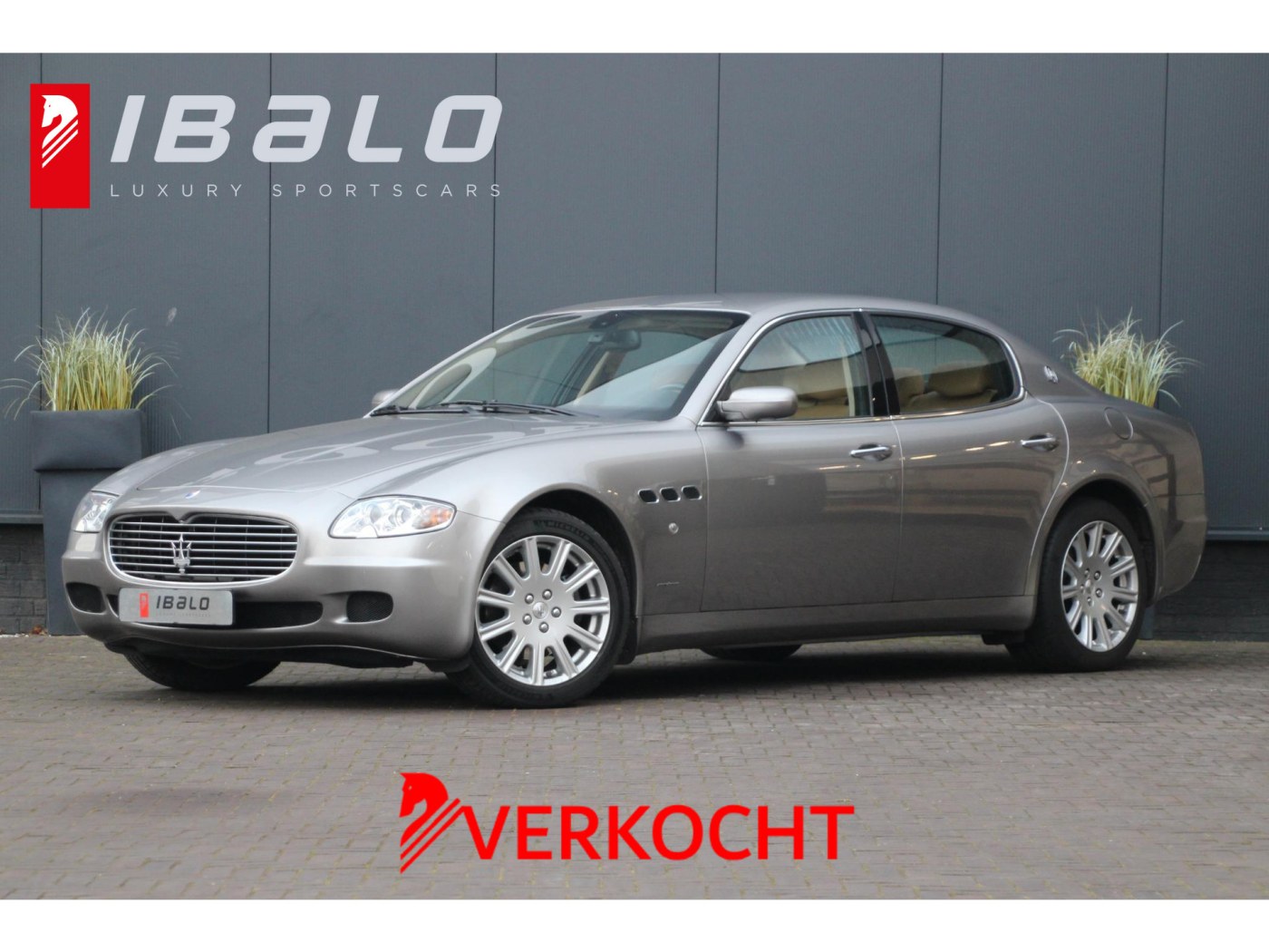 Maserati Quattroporte 4.2 Duo Select | Nieuwstaat | Historie | 400pk V8 | — foto 1 van 41