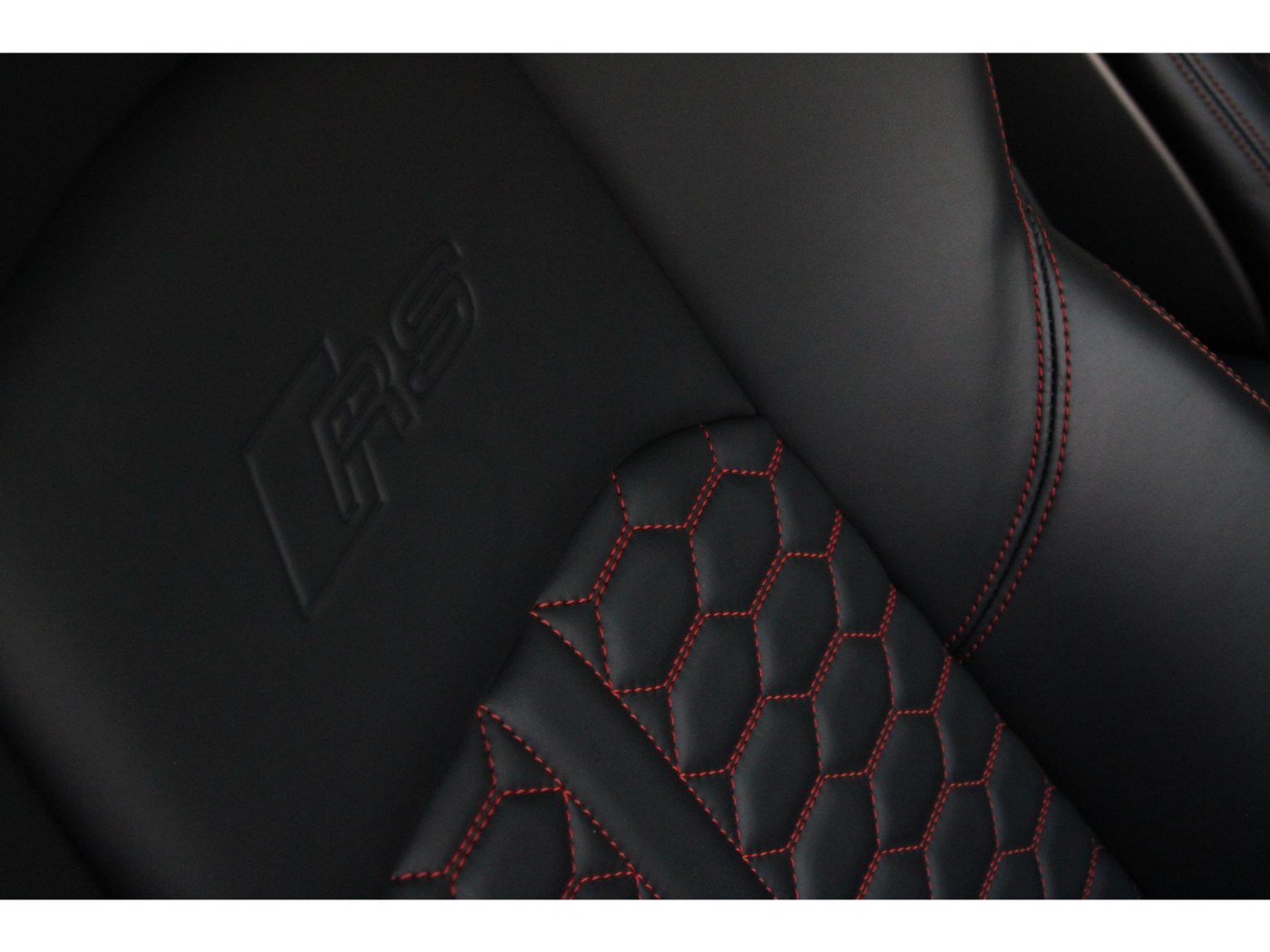 Audi RS4 Avant 2.9 TFSI quattro — foto 44 van 67