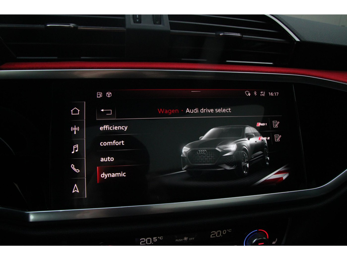 Audi Q3 Sportback TFSI RS | RS Stoelen | B&O | Sportuitlaat — foto 13 van 25