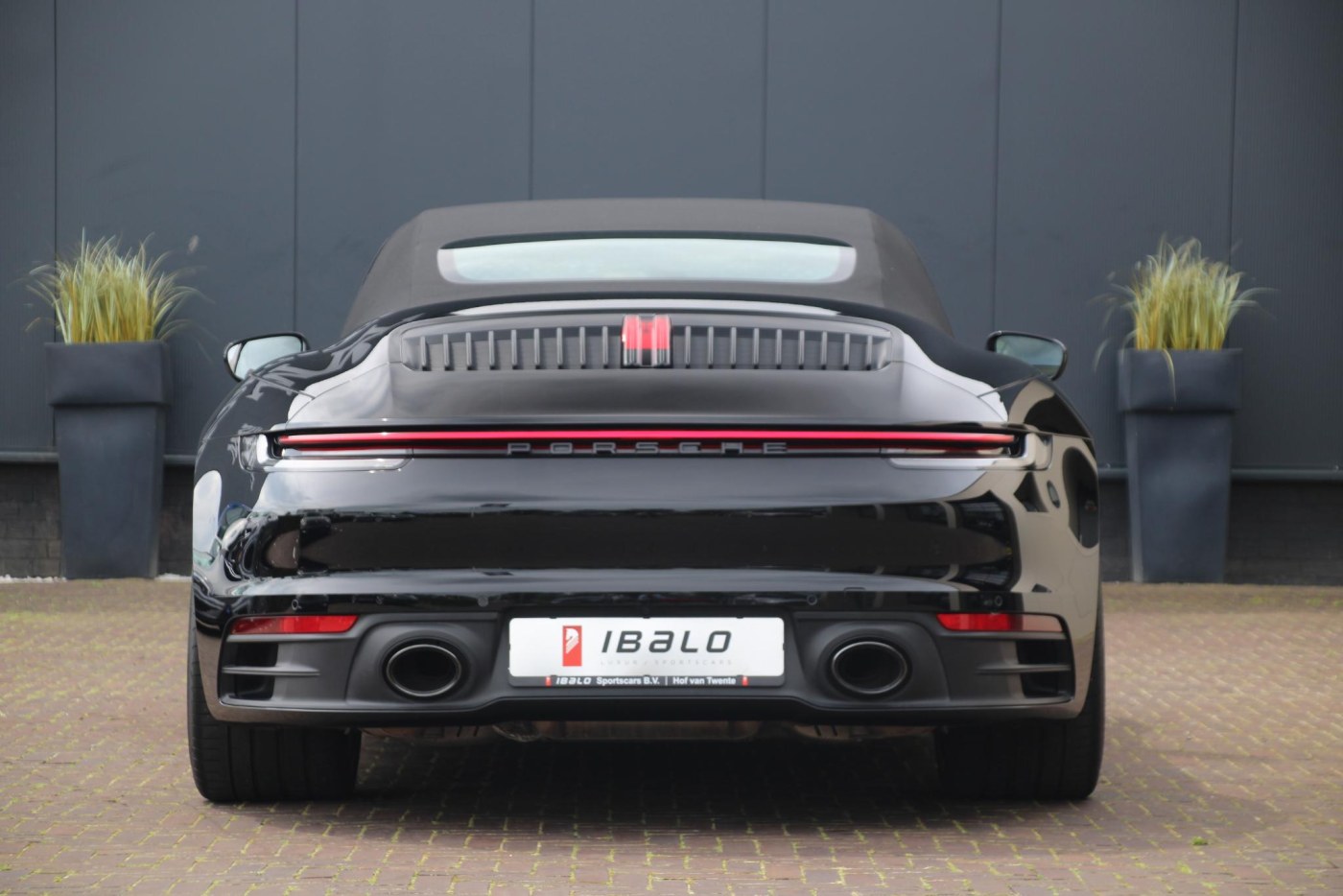 Porsche 911 Carrera S Cabrio (992) 450pk — foto 36 van 88