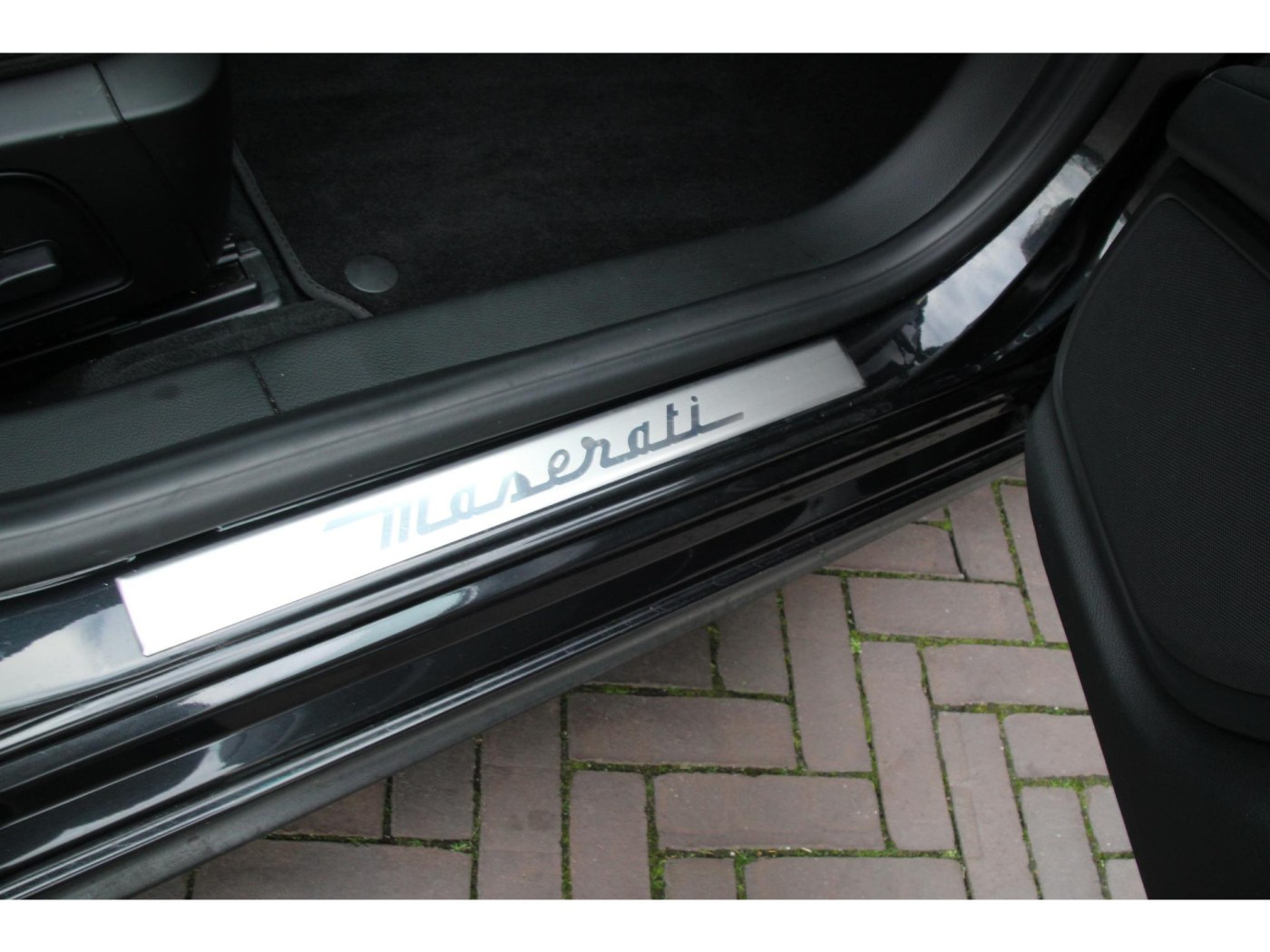 Maserati Quattroporte 3.8 V8 GTS — foto 23 van 48