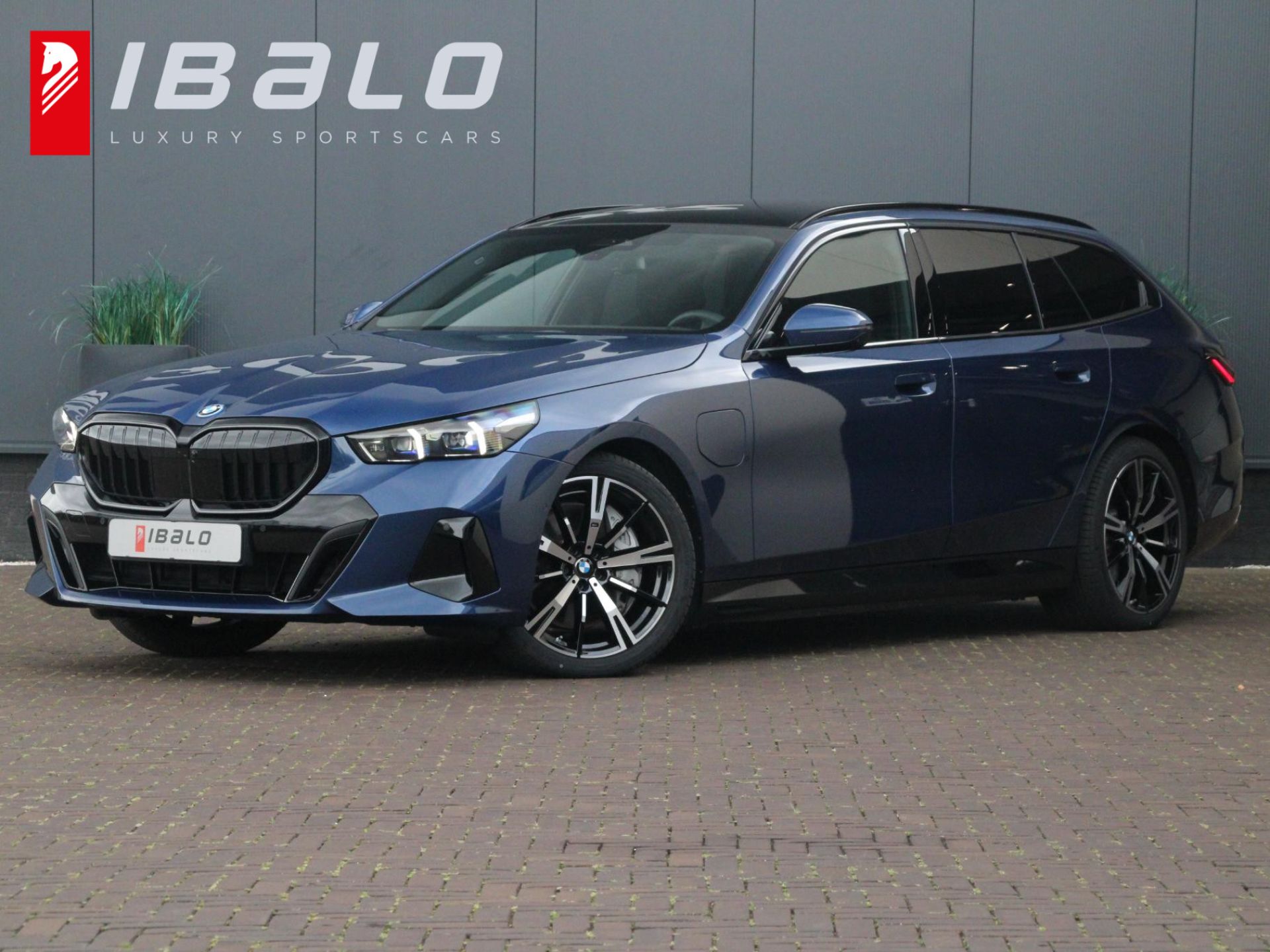 BMW 5-serie Touring 550e xDrive