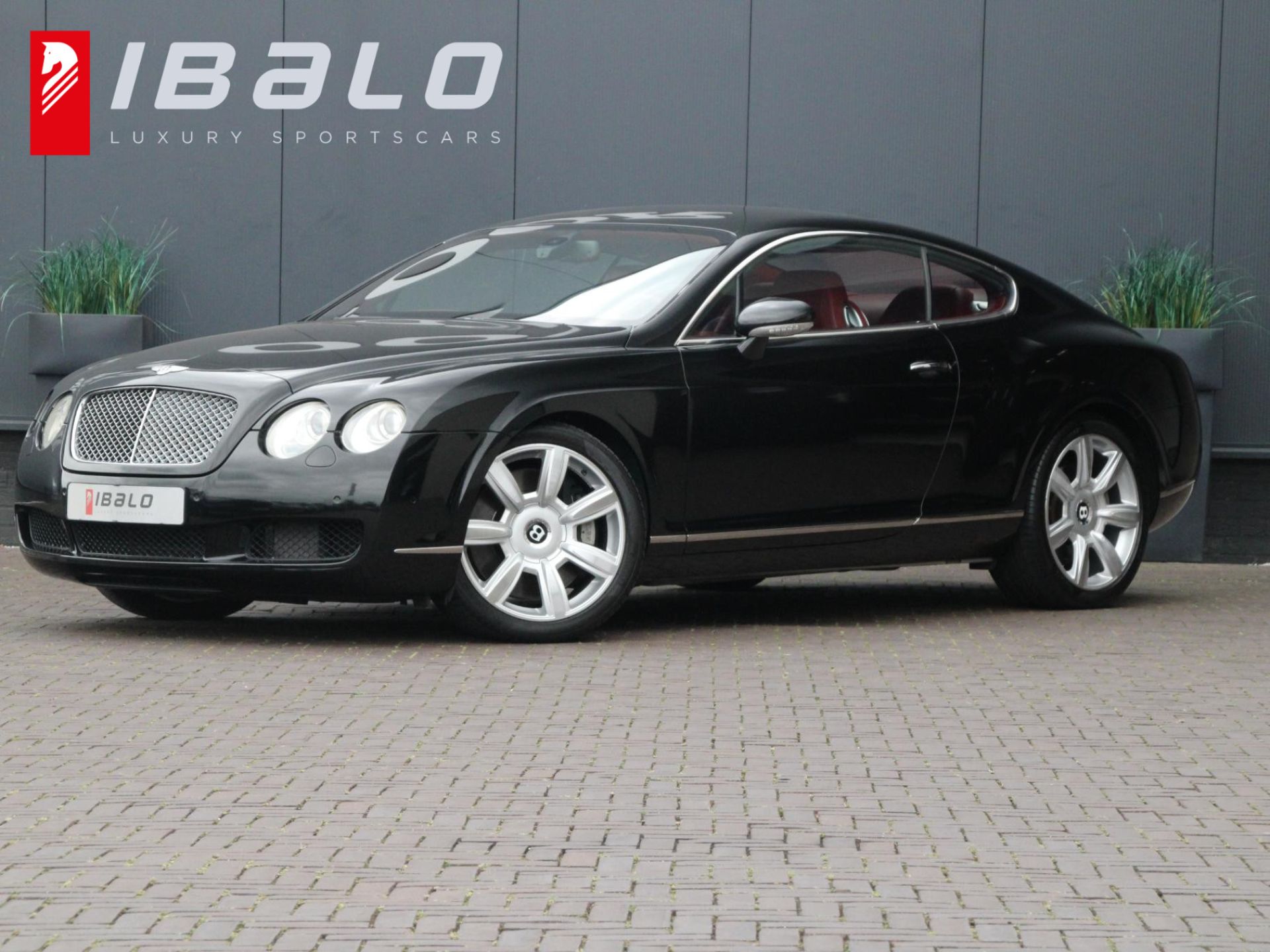 Bentley Continental GT W12 560pk