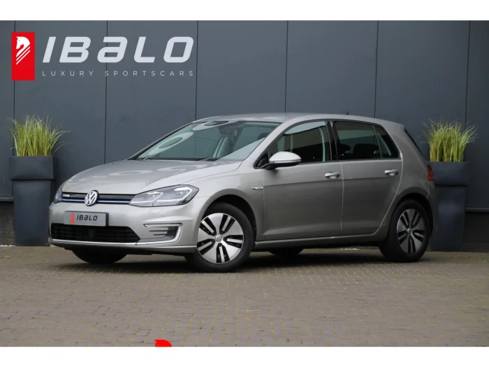 Volkswagen e-Golf E-DITION | BTW-auto | 8% bijtelling | Winterpakket |