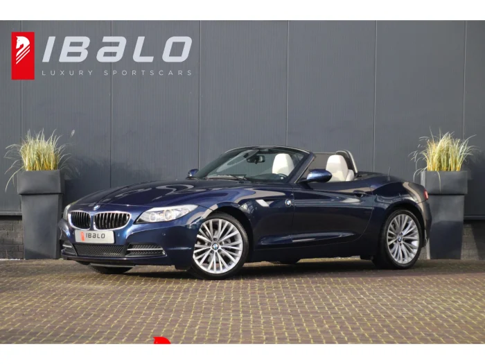 BMW Z4 Roadster sDrive23i | 6-cilinder 204pk | Design Pure White | Zeer luxe |