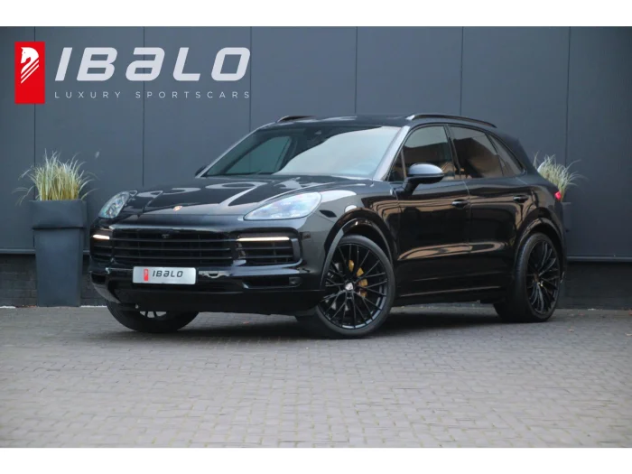 Porsche Cayenne 3.0 | MY2018 | PDCC | Capristo | 22” | pano | achteras |