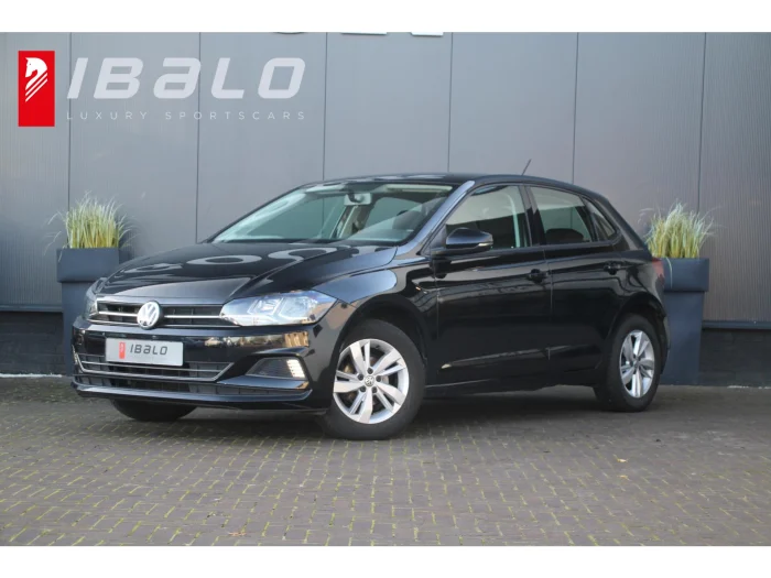 Volkswagen Polo 1.0 TSI Comfortline | Adaptive Cruise | Apple Carplay | Deep Black |