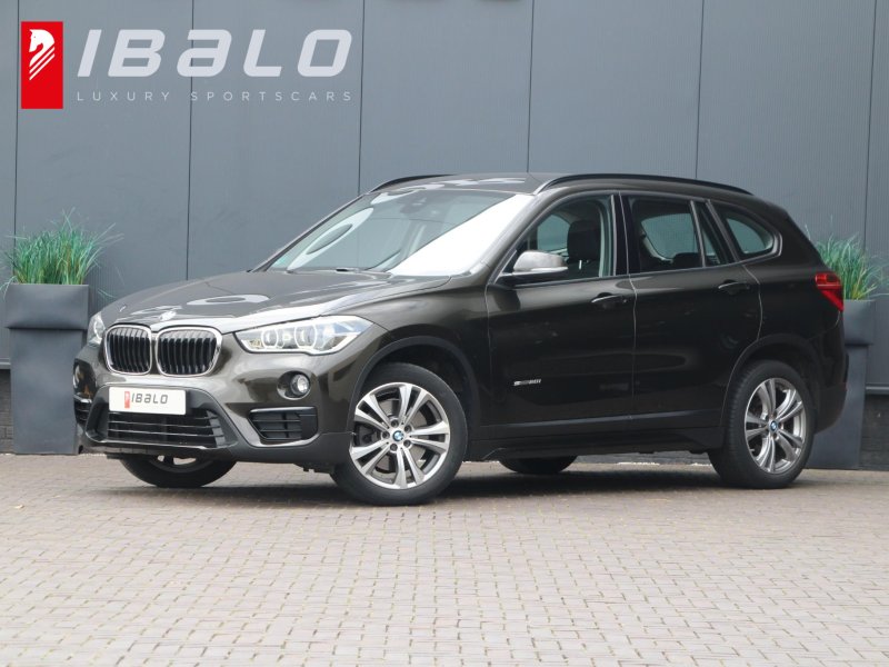 BMW BMW X1 sDrive20i SportLine